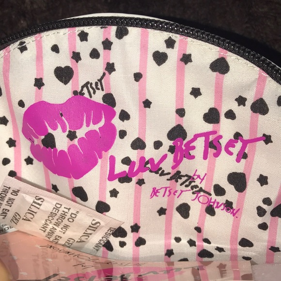 Cheetah Kitty Coin Purse by BJ - Picture 7 of 7